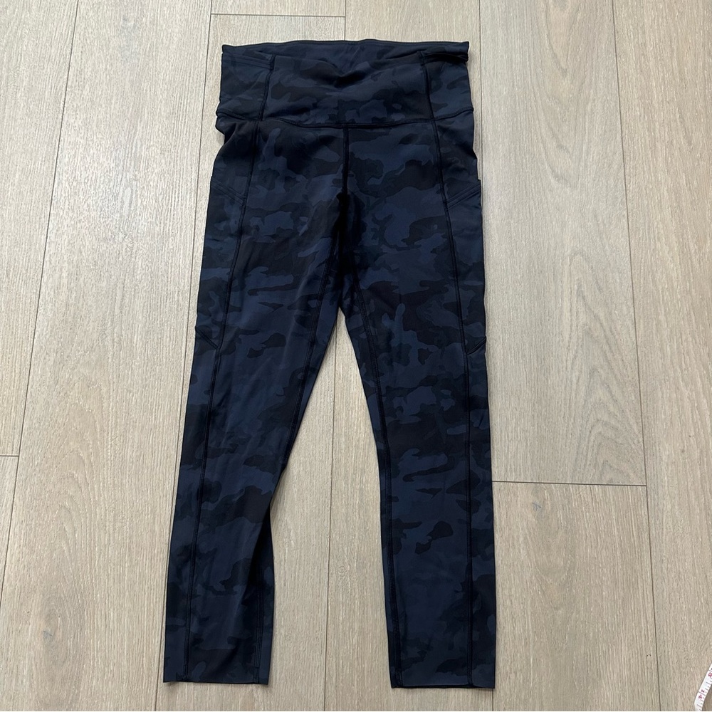 Lululemon fast and free cropped camo